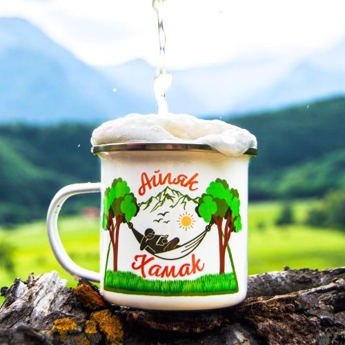 375 ml enamel mug with a mountain-themed "Aylyak Hammock" design, perfect for camping and outdoor adventures.