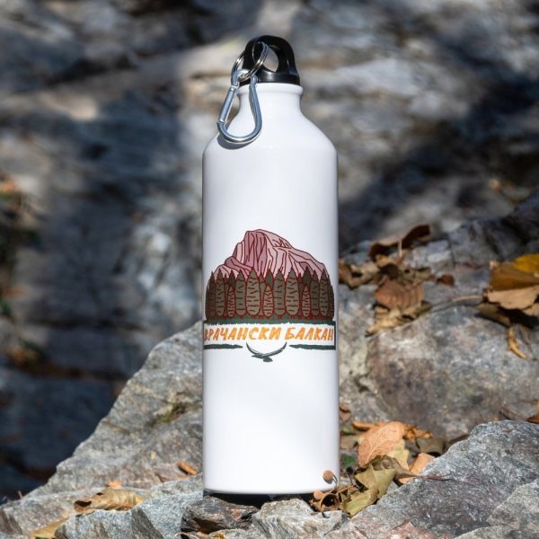 butilka-za-voda-prehodi-vrachanski-balkan Lightweight 800ml aluminum bottle featuring an illustration of Vrachanski Balkan mountain range. Includes a carabiner for easy carrying.