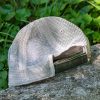 shapka-s-kozirka-meka-mrezha-zelena-lepenka Back view of a vintage-style trucker cap with breathable mesh and adjustable strap.
