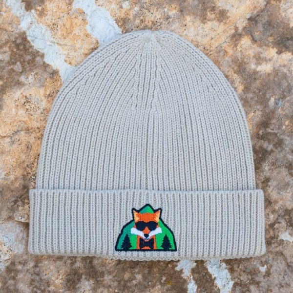 beige embroidered winter beanie with fox and mountain design, made of 50% acrylic and 50% recycled polyester, unisex one size