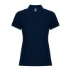damska-tumnosinya-polo-teniska-pamuk-poliester-za-brandirane Дамската поло тениска в цвят Royal Blue е изработена от висококачествена материя с 60% памук и 40% полиестер, която комбинира естествения комфорт на памука с устойчивостта и лесната поддръжка на полиестера. Материята е мека, дишаща и запазва своята форма и наситен цвят дори след многократно пране, което я прави отлично решение за ежедневно фирмено и работно облекло. Моделът е с класическа поло яка с копчета и модерна дамска кройка, която създава професионална и представителна визия. Кралскосиният цвят символизира доверие, сигурност и корпоративен стил. Това го прави предпочитан избор за офиси, банки, хотели, ресторанти, логистични компании, търговски представители, медицински центрове, корпоративни събития и промоционални кампании. Гладката смесена материя позволява висококачествено брандиране чрез ситопечат, DTF печат, DTG директен дигитален печат, трансферен печат и професионална машинна бродерия. Фирмените лога, рекламните надписи и персонализираните дизайни изпъкват с отлична детайлност, ярки цветове и дълготрайна устойчивост при интензивна ежедневна употреба. Тази дамска поло тениска е отлично решение за фирмено облекло, корпоративни униформи, рекламни кампании и персонализирани работни дрехи. Благодарение на състава от 60% памук и 40% полиестер моделът предлага оптимален баланс между комфорт, здравина, лесна поддръжка и професионална визия, която представя вашия бранд по най-добрия начин.