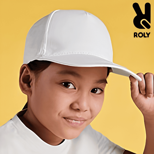 Child wearing a white five-panel cotton promotional cap with curved visor